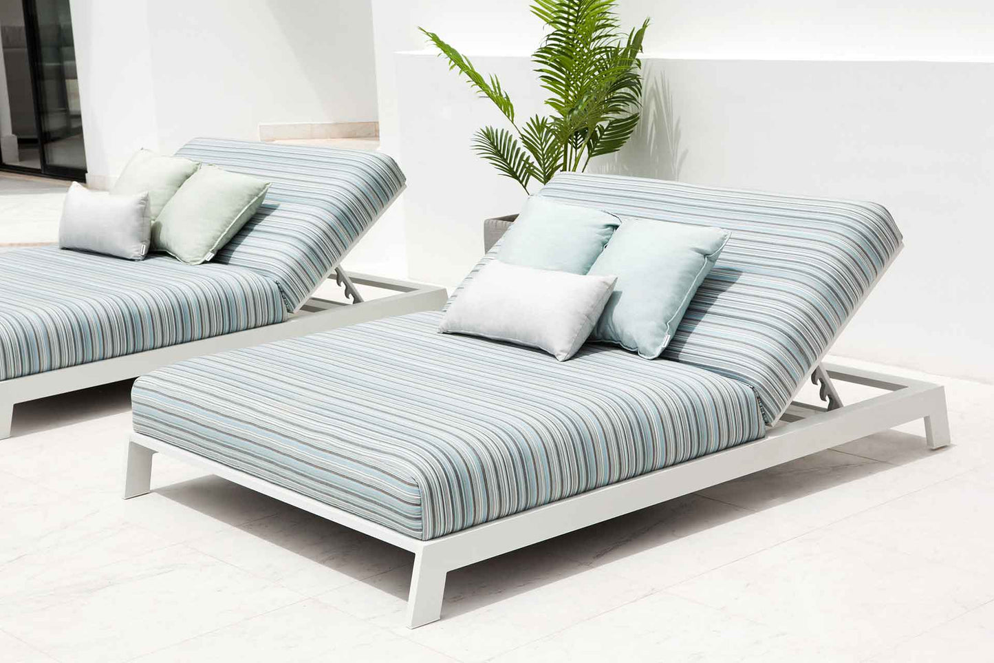Bite Chaise Grande