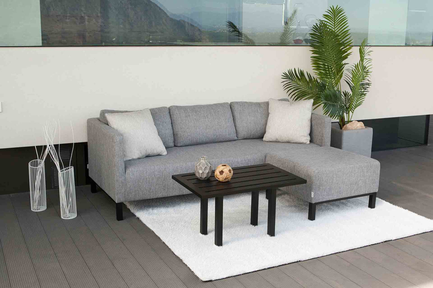 Odeon Sofa Set